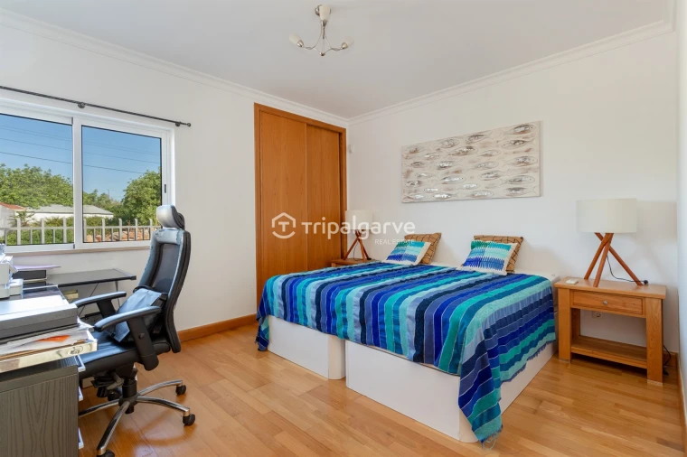 Moradia T4 para Venda em Albufeira e Olhos de Água Foto 16