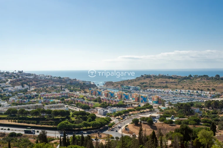 Moradia T4 para Venda em Albufeira e Olhos de Água Foto 3