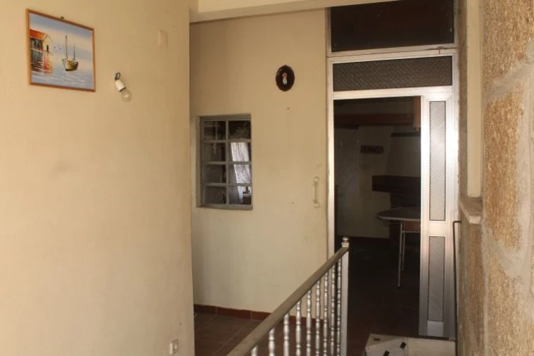 Moradia T3 para Venda em Travanca de Lagos Foto 36