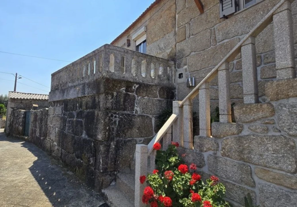 Moradia T3 para Venda em Travanca de Lagos Foto 27