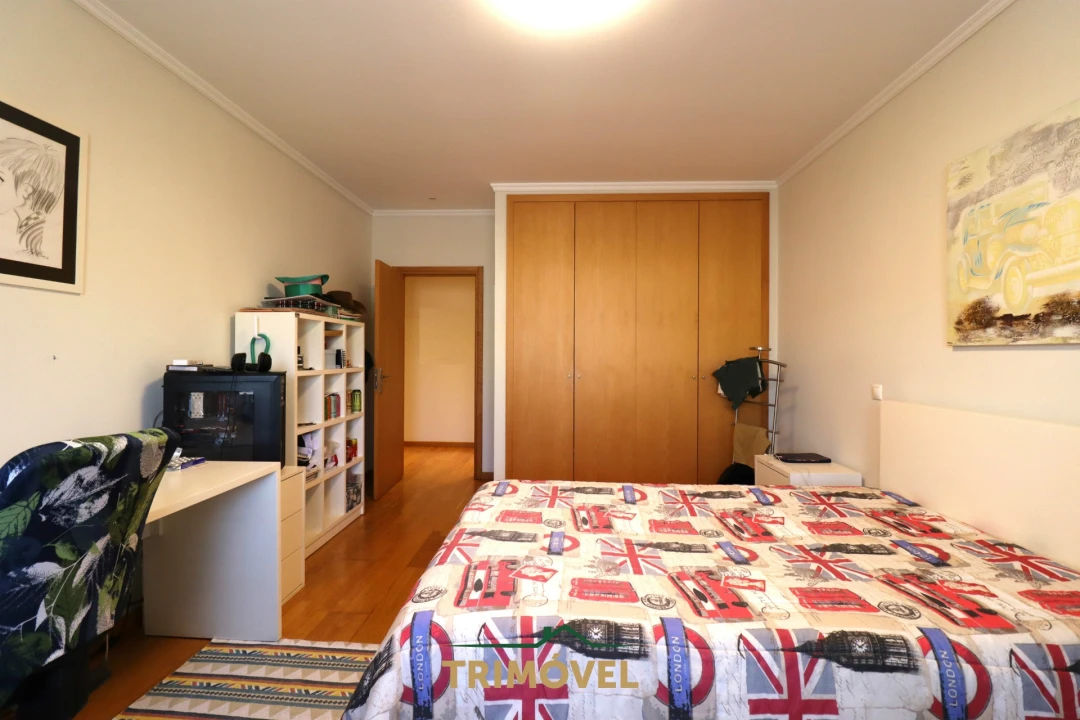 Apartamento T3 para Venda em São João da Madeira Foto 11