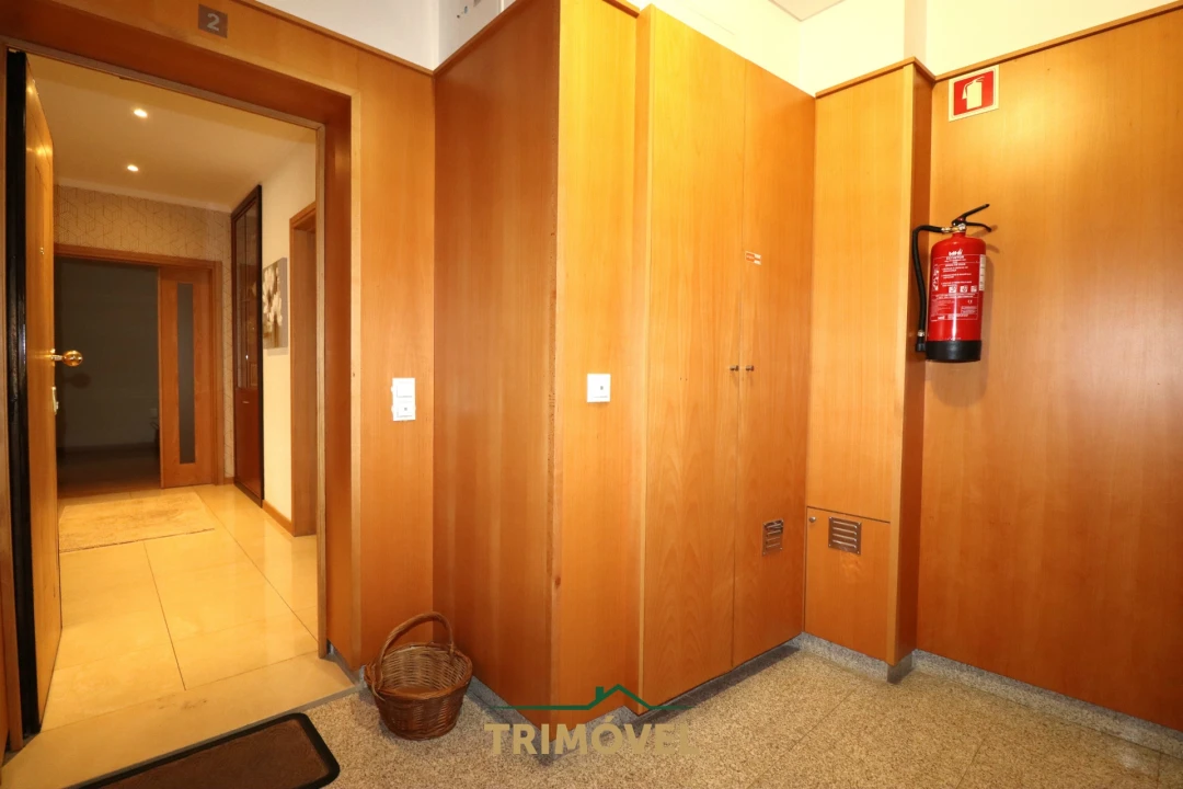 Apartamento T3 para Venda em São João da Madeira Foto 19