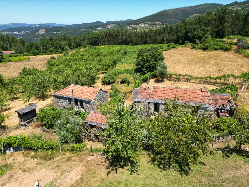 Quinta T4 para Venda em Fornelos Foto 15