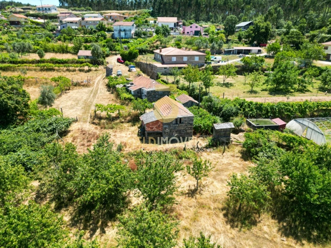 Quinta T4 para Venda em Fornelos Foto 3