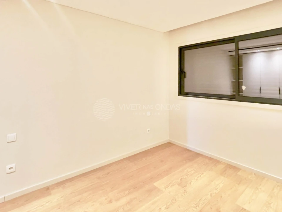 Apartamento T4 para Venda em Fermentões Foto 18