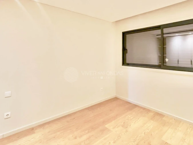 Apartamento T4 para Venda em Fermentões Foto 18