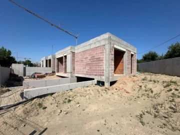 Moradia T3 para Venda em São Vitor (Braga)