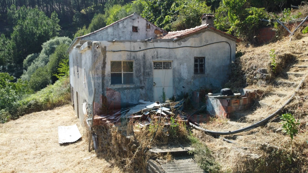 Moradia T3 para Venda em Teixoso e Sarzedo Foto 3