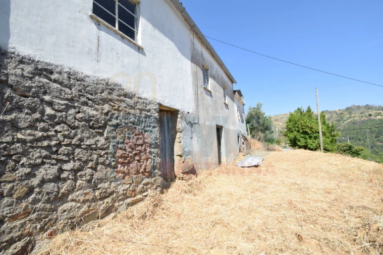 Moradia T3 para Venda em Teixoso e Sarzedo Foto 12