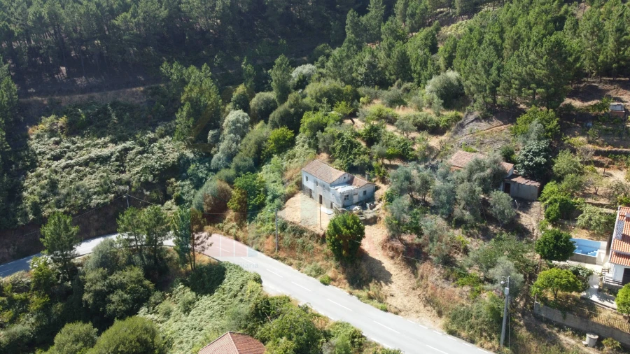 Moradia T3 para Venda em Teixoso e Sarzedo Foto 5