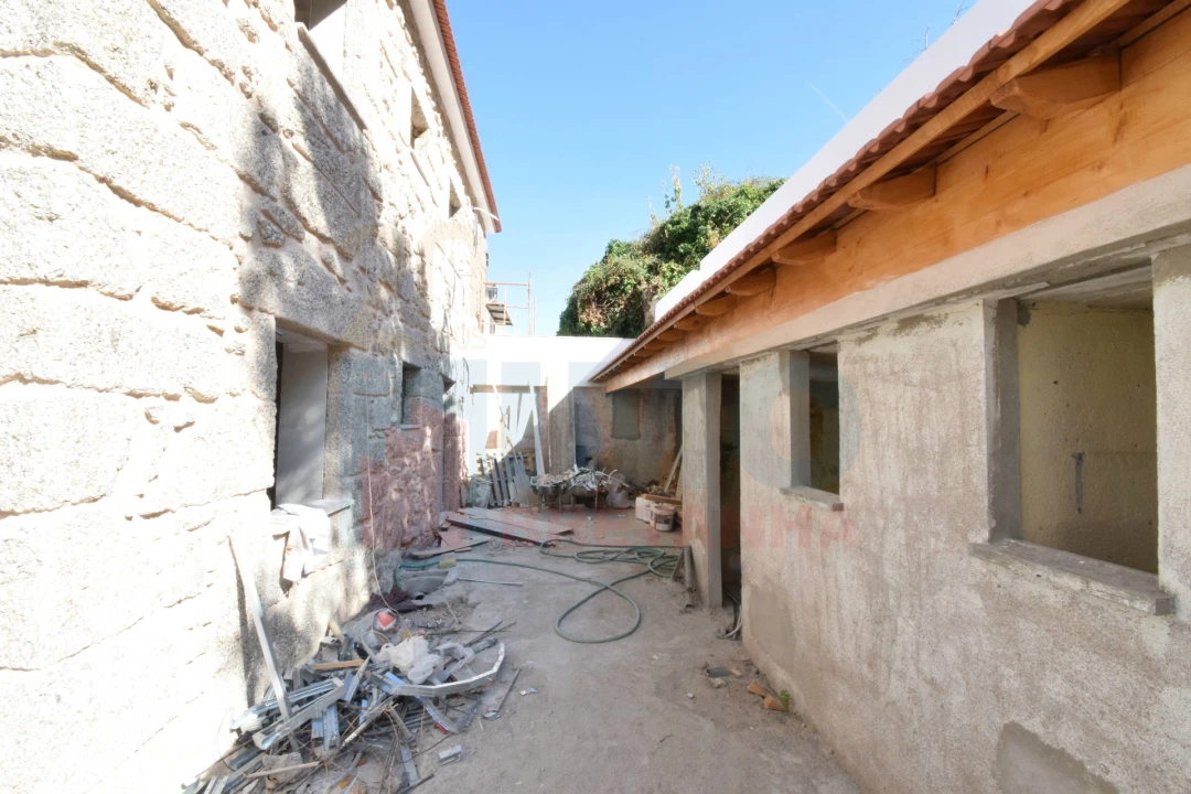 Moradia T6 para Venda em Covilhã e Canhoso Foto 6