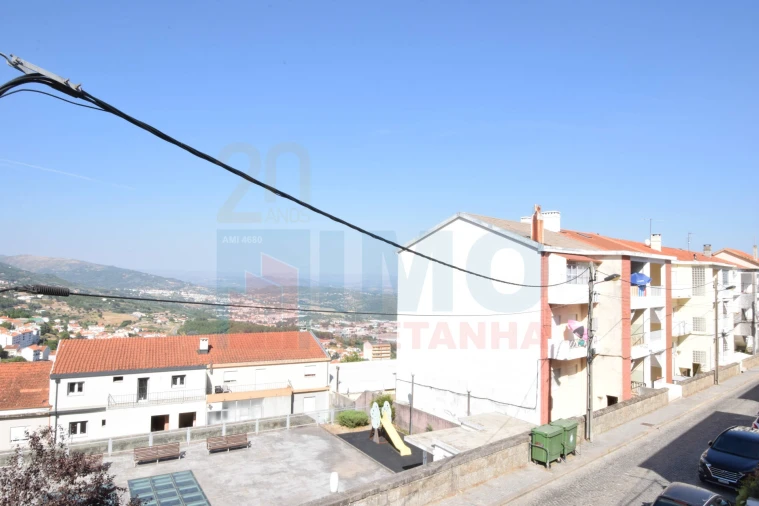 Moradia T6 para Venda em Covilhã e Canhoso Foto 3