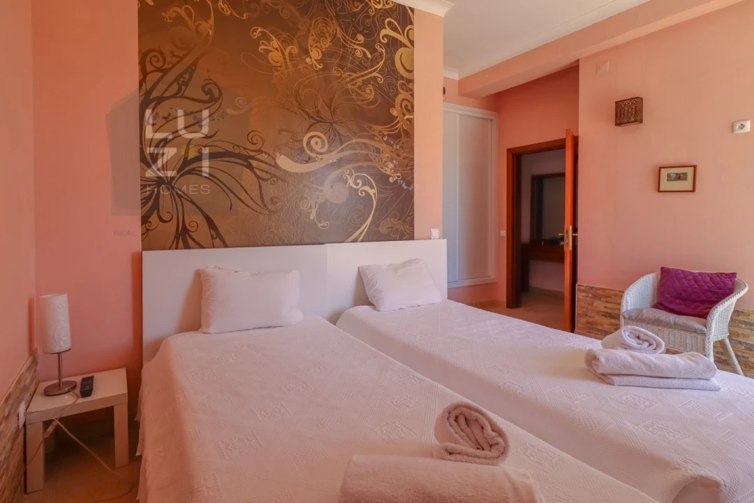 Quinta T10 para Venda em Odiaxere Foto 68