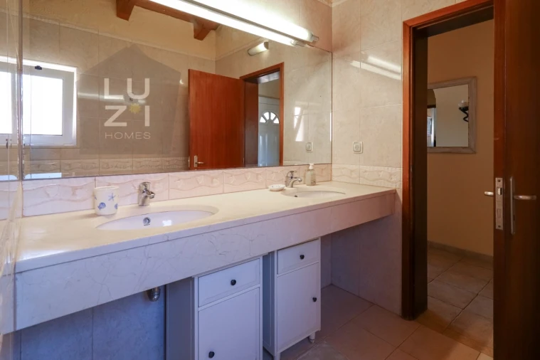 Quinta T10 para Venda em Odiaxere Foto 40