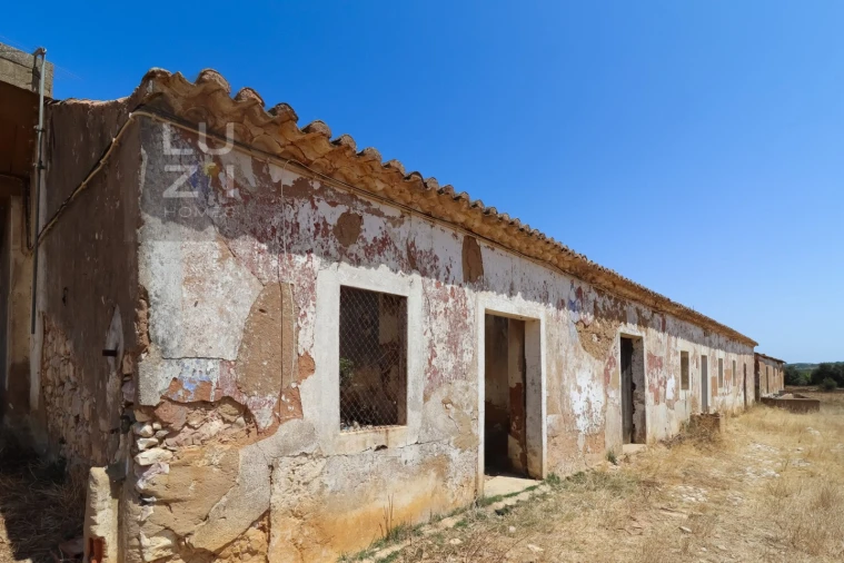Terreno para Venda em Budens Foto 8