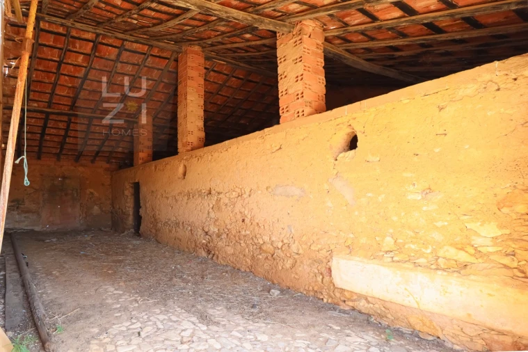 Terreno para Venda em Budens Foto 11