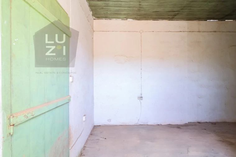 Terreno para Venda em Budens Foto 14