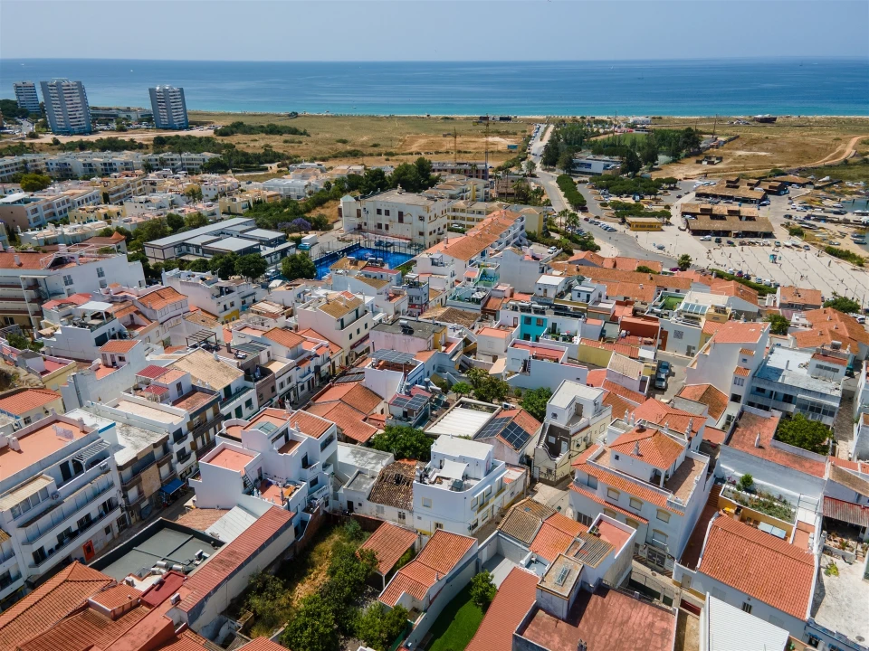 Terreno para Venda em Alvor Foto 8