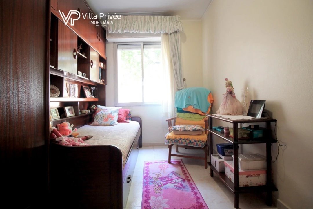 Apartamento T2 para Venda em Santo António dos Cavaleiros e Frielas Foto 5