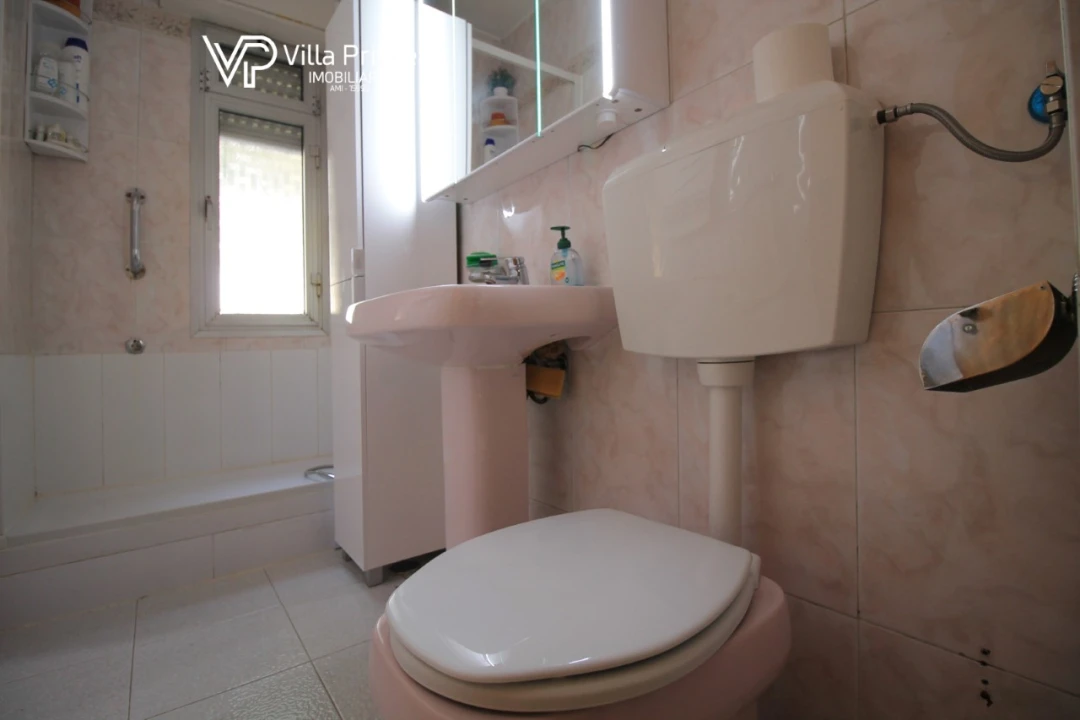 Apartamento T2 para Venda em Santo António dos Cavaleiros e Frielas Foto 16