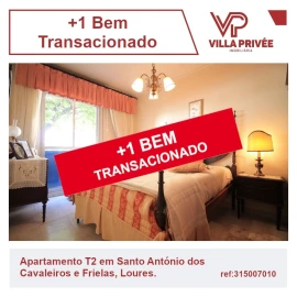 Apartamento T2 para Venda em Santo António dos Cavaleiros e Frielas