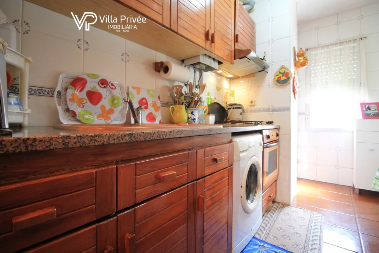 Apartamento T2 para Venda em Santo António dos Cavaleiros e Frielas Foto 6