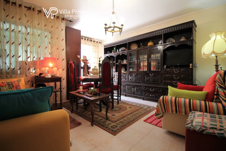 Apartamento T2 para Venda em Santo António dos Cavaleiros e Frielas Foto 9