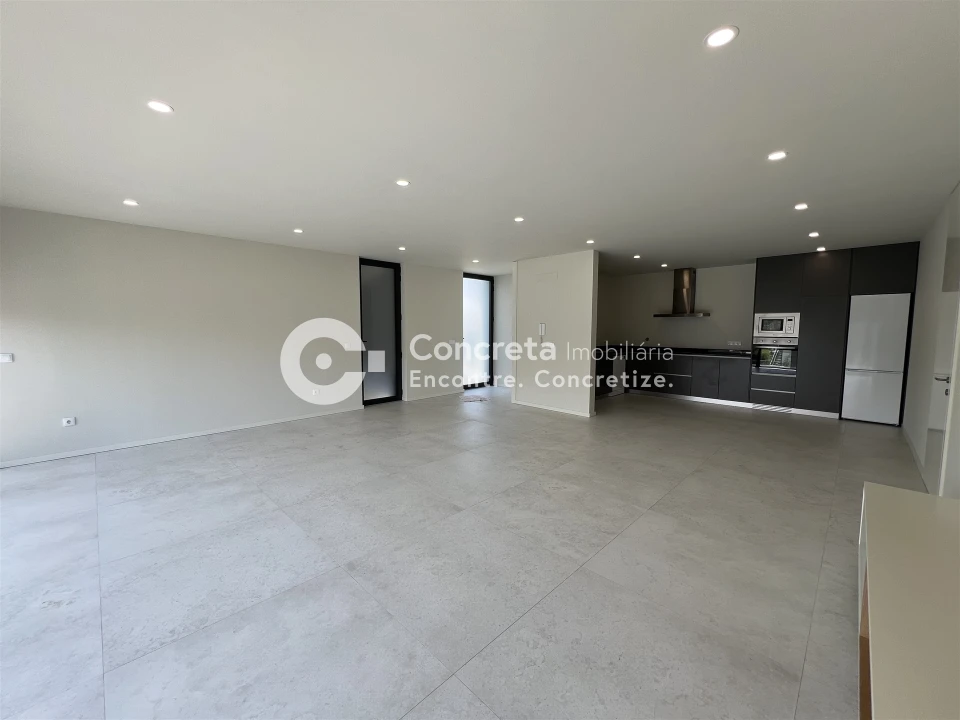 Moradia T3 para Venda em Nine Foto 11