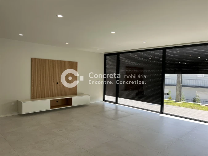 Moradia T3 para Venda em Nine Foto 16