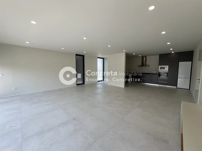 Moradia T3 para Venda em Nine Foto 11