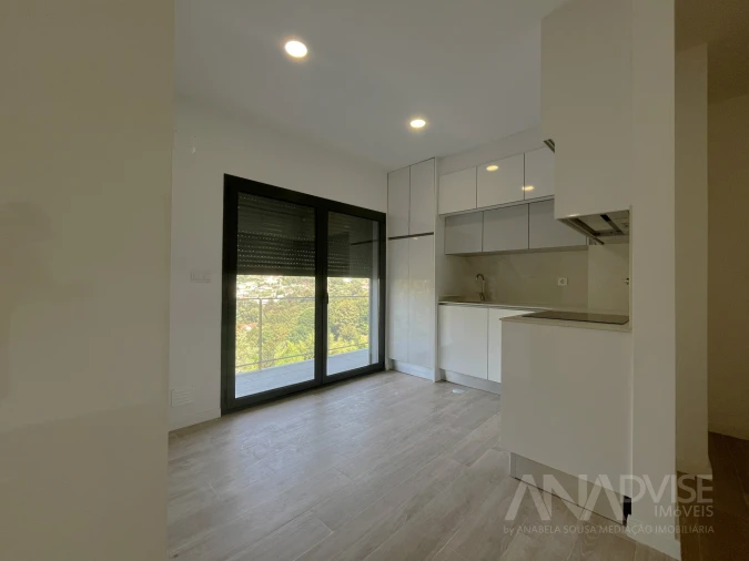 Apartamento T1 para Venda em Viseu Foto 4