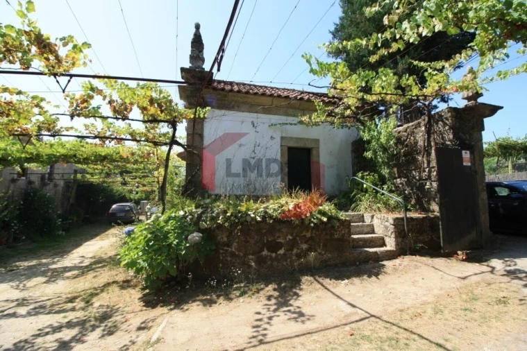 Quinta T6 para Venda em Couto