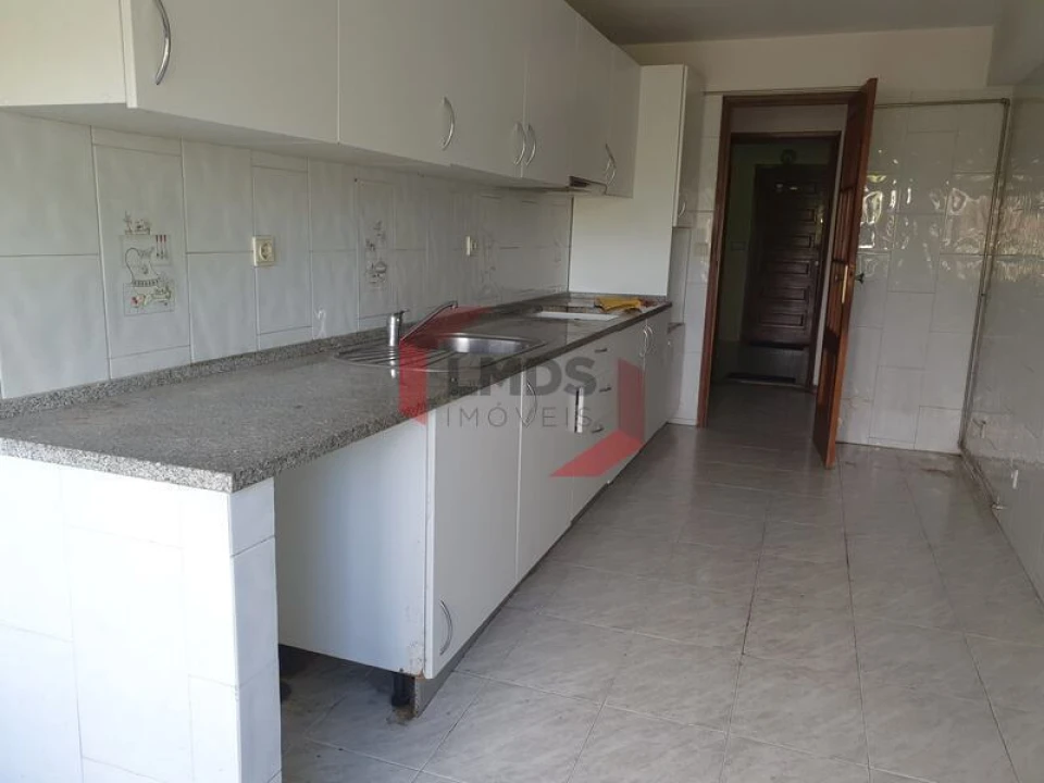 Apartamento T3 para Venda em Santa Marinha e São Pedro da Afurada Foto 6