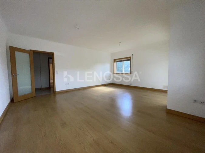 Apartamento T3 para Venda em Santa Maria da Feira, Travanca, Sanfins e Espargo Foto 4