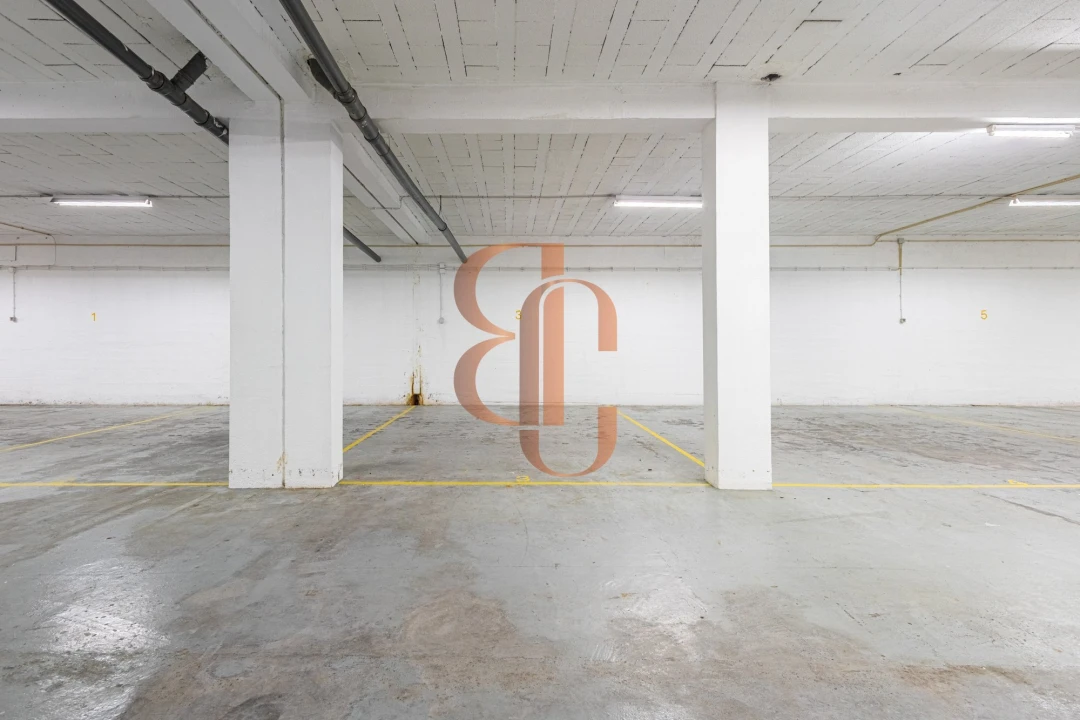 Garagem para Venda em Almeirim Foto 17