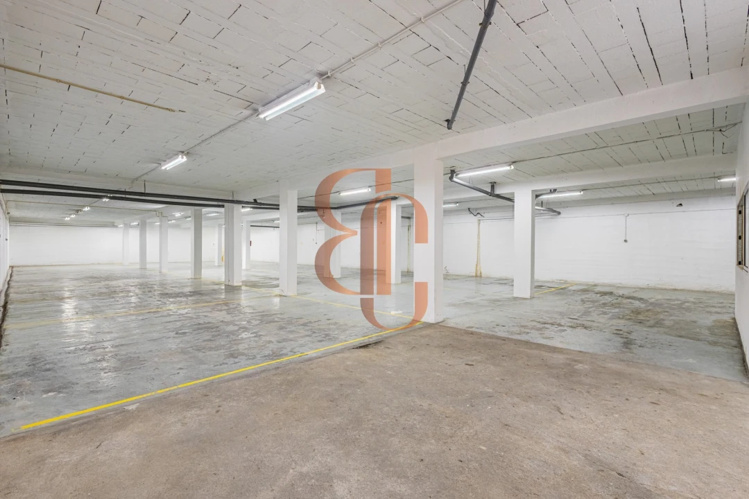 Garagem para Venda em Almeirim Foto 7