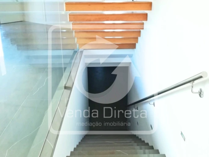 Moradia T4 para Venda em Queluz e Belas Foto 21