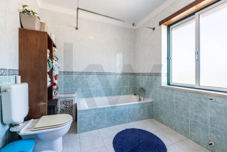 Moradia T3 para Venda em Batalha Foto 17