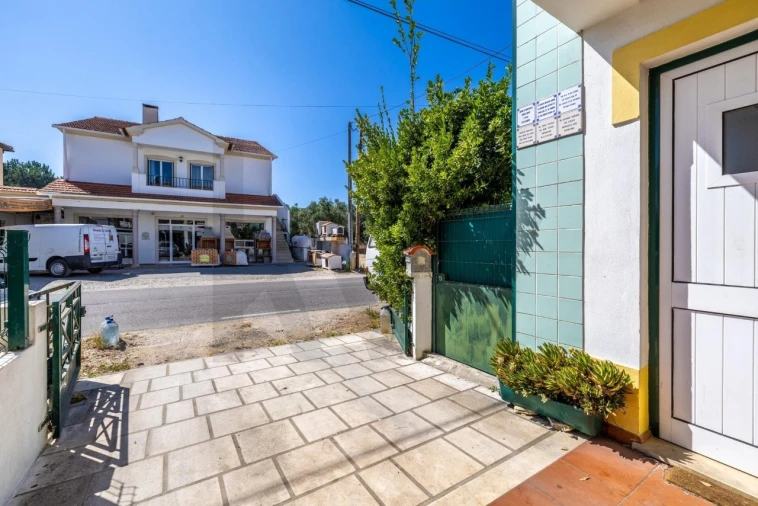 Moradia T3 para Venda em Batalha Foto 20