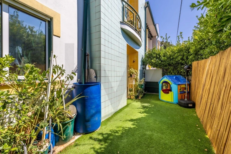 Moradia T3 para Venda em Batalha Foto 21