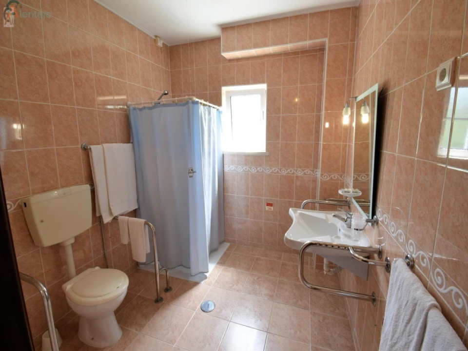 Negócio para Venda em Guia, Ilha e Mata Mourisca Foto 12