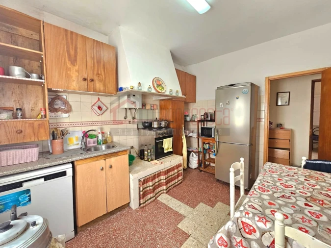 Moradia T2 para Venda em Atouguia da Baleia Foto 9