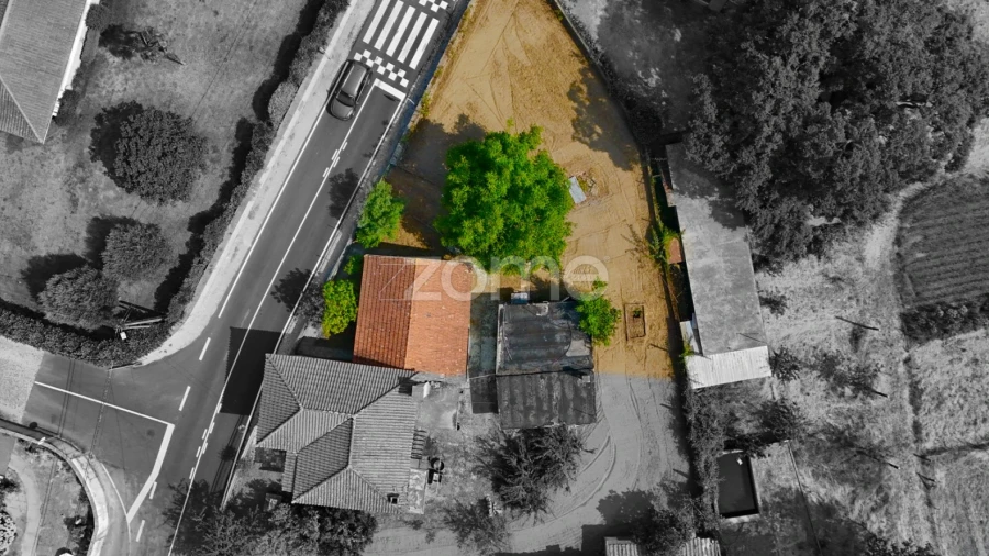 Moradia T1 para Venda em Areias, Sequeirô, Lama e Palmeira