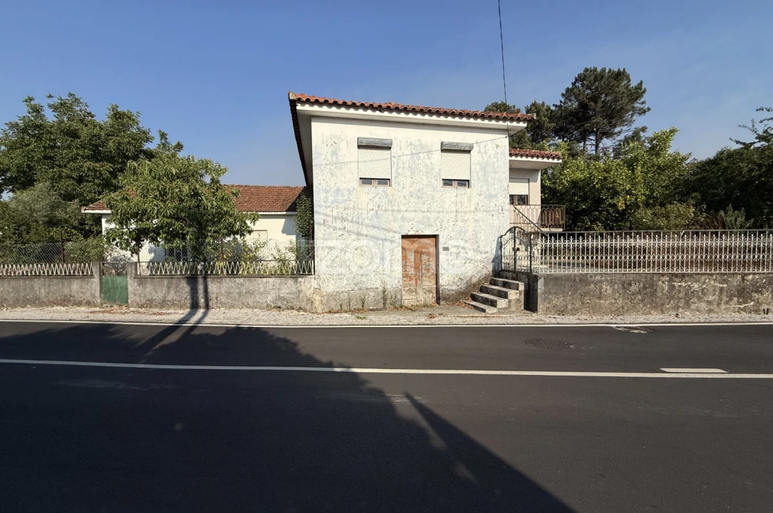 Moradia T3 para Venda em Areias, Sequeirô, Lama e Palmeira Foto 5