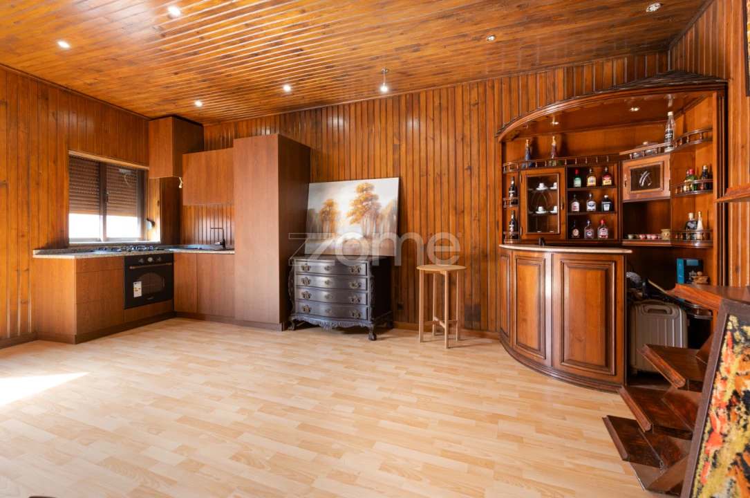 Moradia T1 para Venda em Cedofeita, Santo Ildefonso, Sé, Miragaia, São Nicolau e Vitória Foto 3