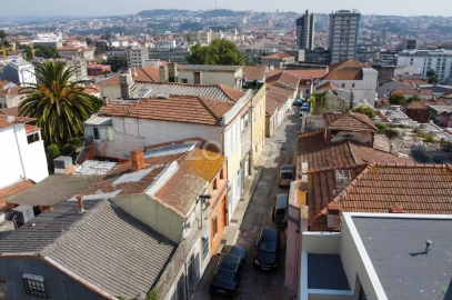 Moradia T1 para Venda em Cedofeita, Santo Ildefonso, Sé, Miragaia, São Nicolau e Vitória