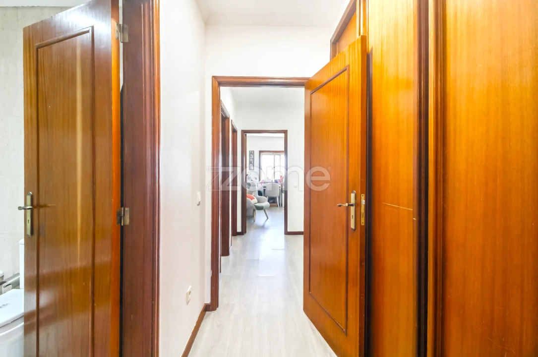 Apartamento T3 para Venda em Labruge Foto 25