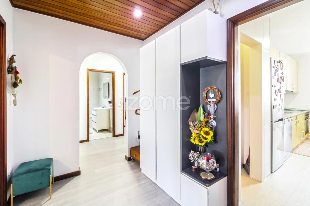 Apartamento T3 para Venda em Labruge Foto 1