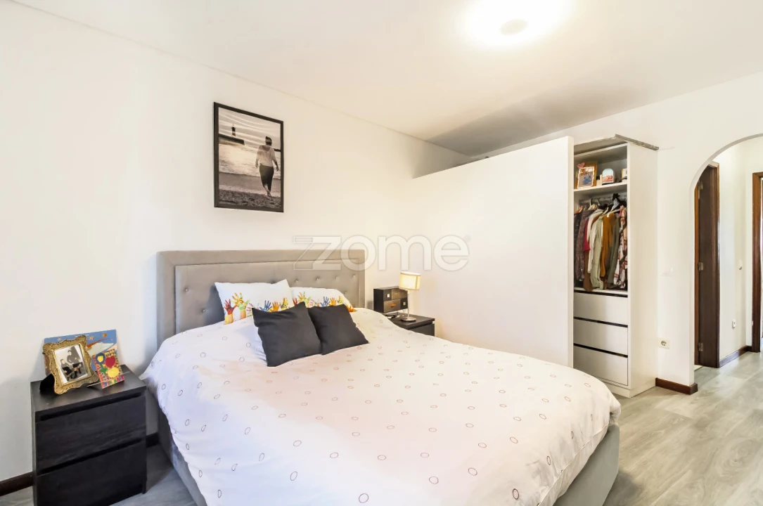 Apartamento T3 para Venda em Labruge Foto 22