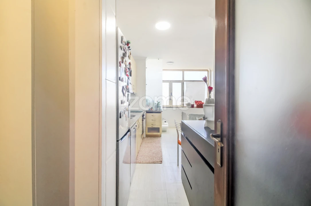 Apartamento T3 para Venda em Labruge Foto 5